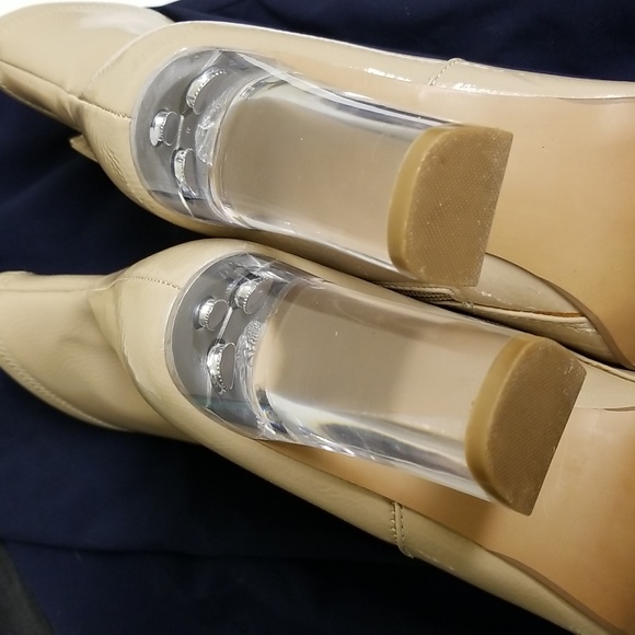 Uber-Cool Sam Edelman Lucite-heeled boots, size 8.5 - Picture 6 of 8